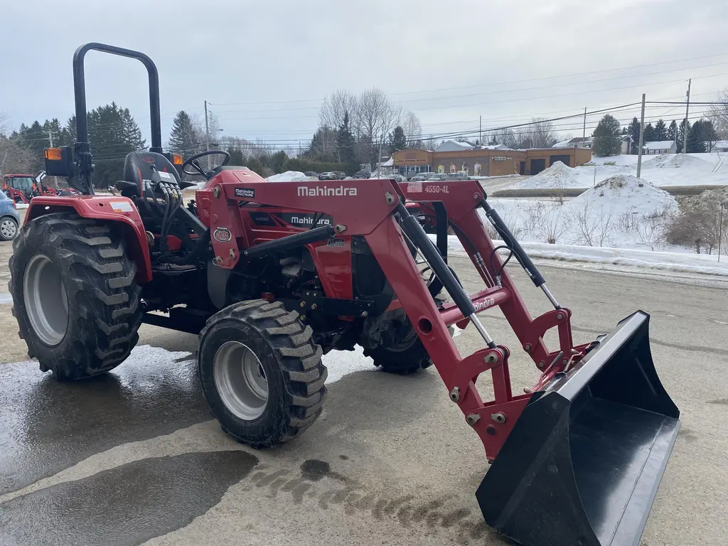 2023 Mahindra 4550 4WD