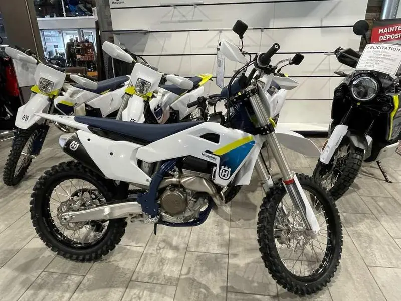 2025 Husqvarna FC 250 thumbnail 3