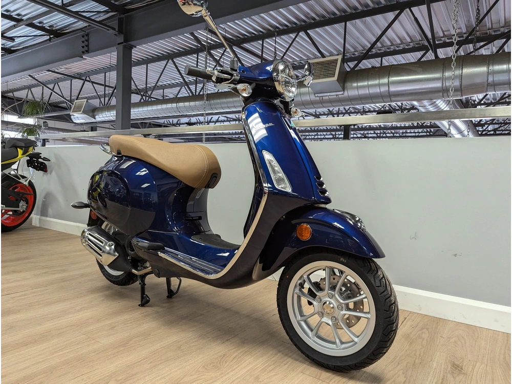 Vespa Primavera 50 *0.99% / 36 Mois💳 2023 alt