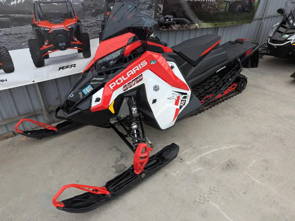 2023 Polaris PROSTAR S4 INDY XC 137