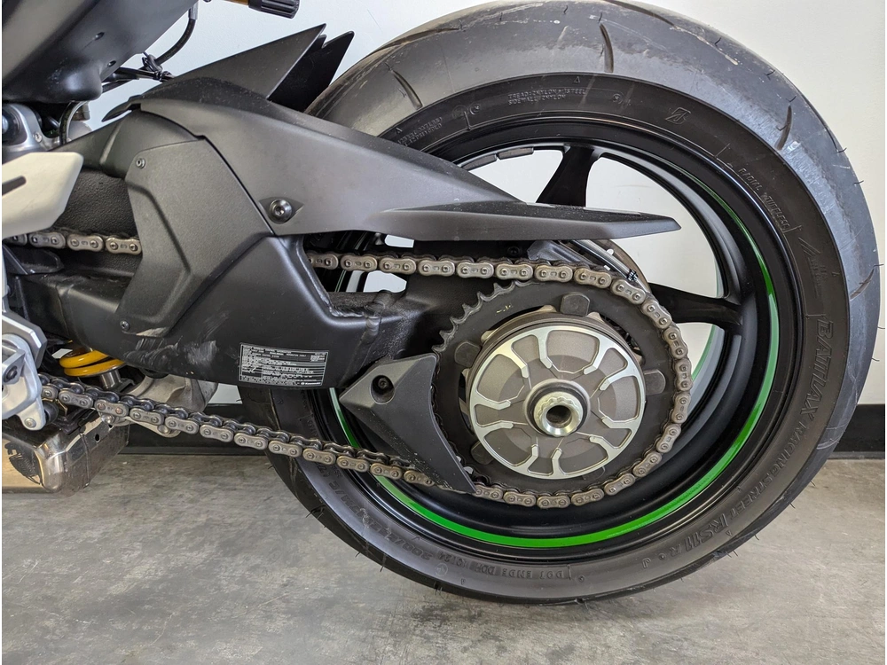 Kawasaki H2 Carbon Démo 2024 alt