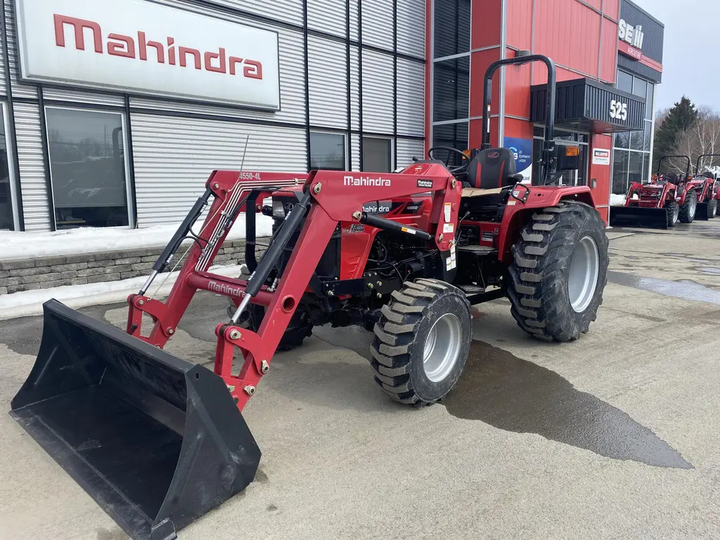 2023 Mahindra 4550 4WD