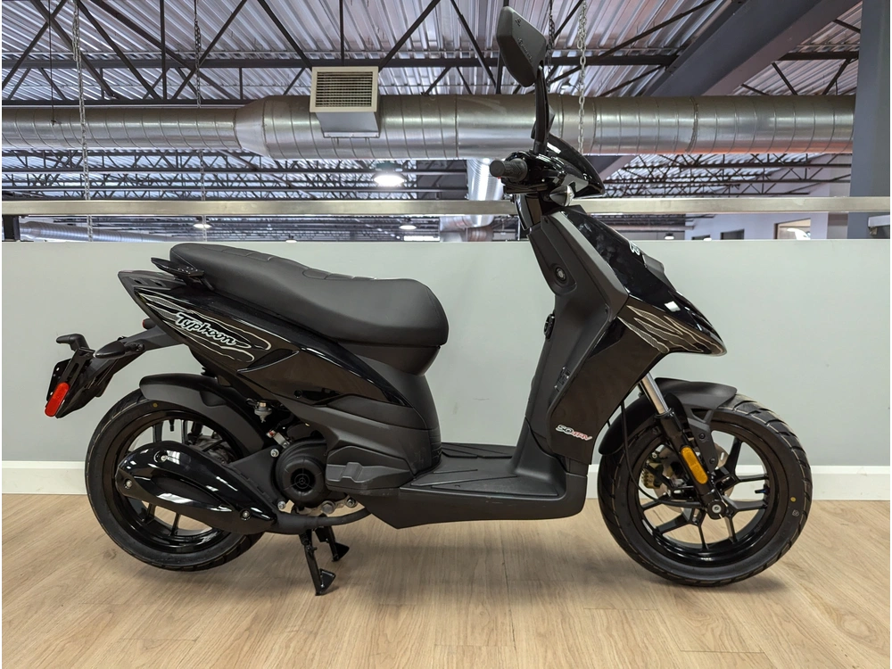 2025 Piaggio Typhoon alt