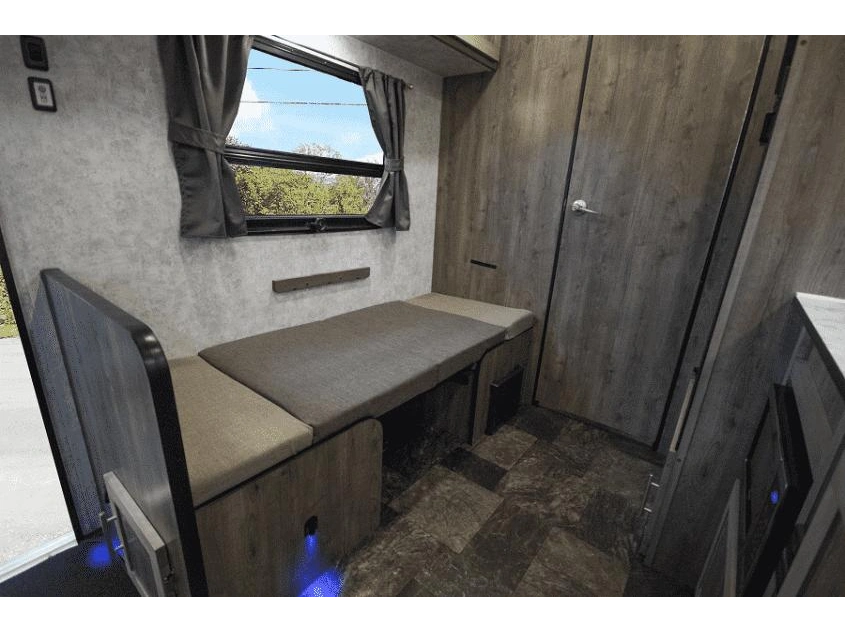 Prolite Classic 17 Classic 2025 alt