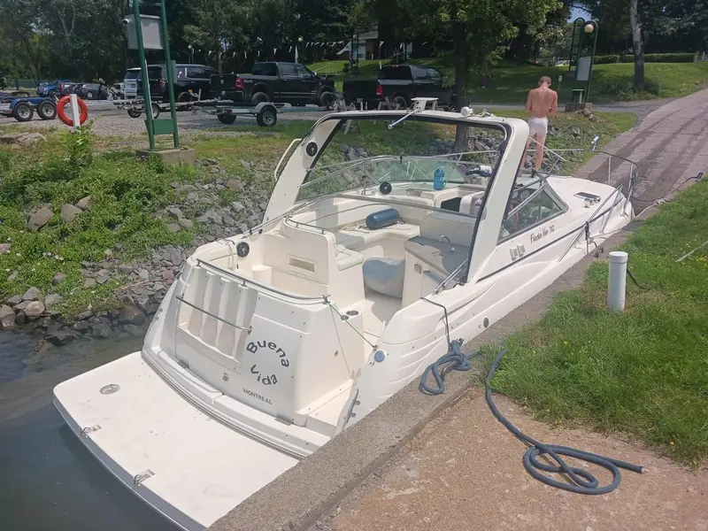2004 Rinker 312 Fiesta Vee 312
