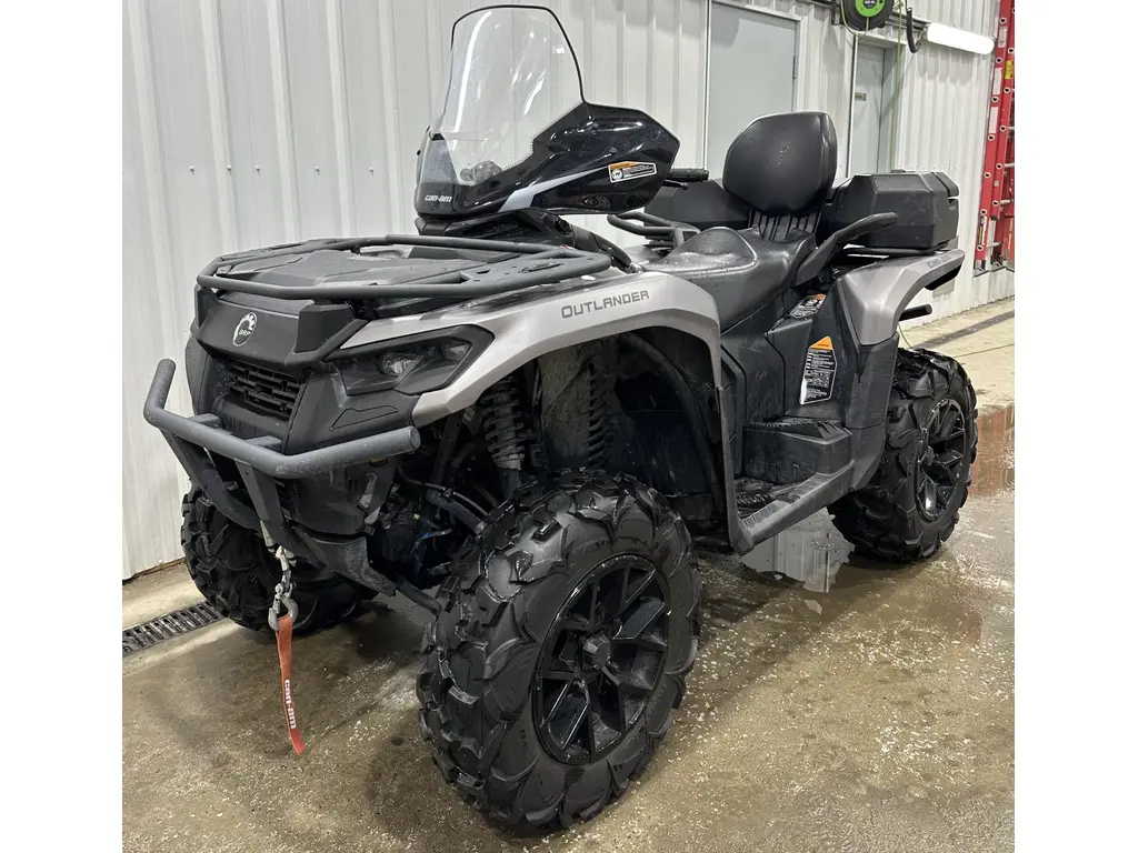 2024 Can-Am OUTLANDER MAX XT 700