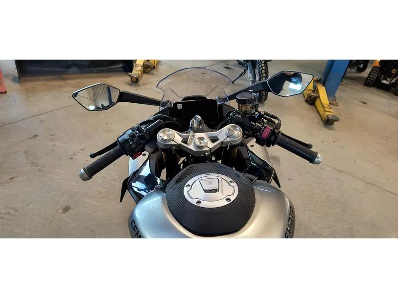2025 CFMOTO 450SS thumbnail 7