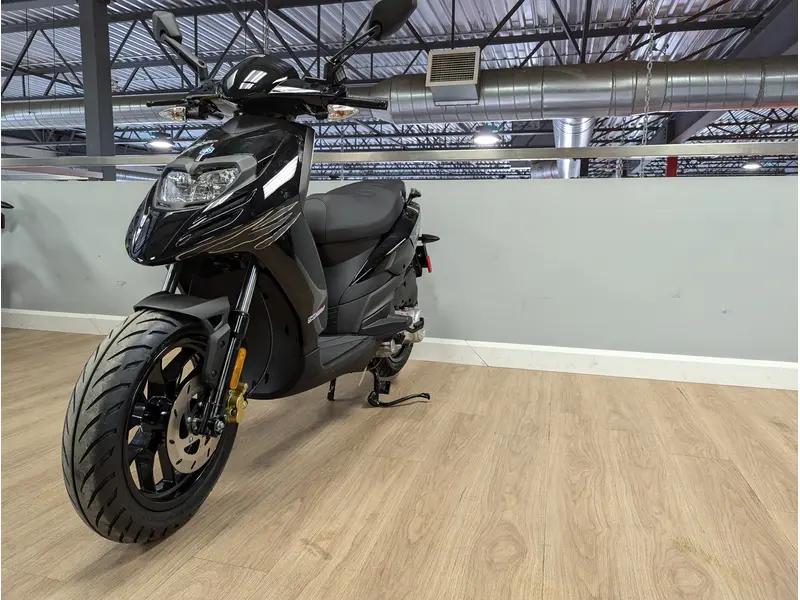 2025 PIAGGIO TYPHOON
