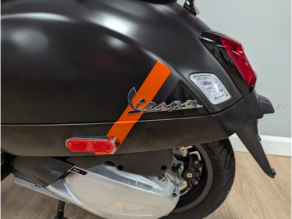 Vespa Gts 300 Super Sport 2024 alt