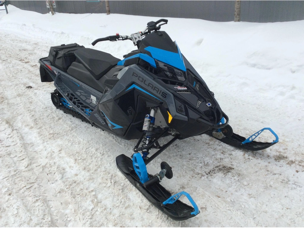 2022 Polaris Indy Vr1 850 137 S22tdv8rs alt