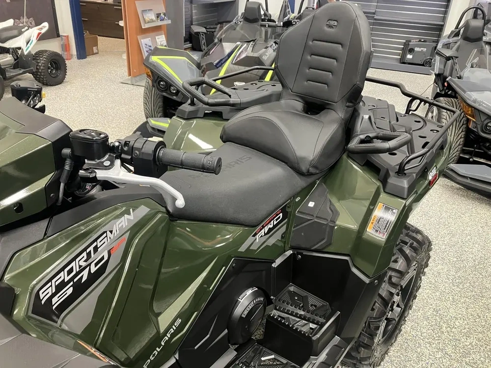2026 Polaris Sportsman Touring 570 Premium alt