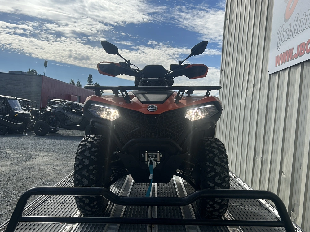 2025 Cfmoto Cforce 400 Orange alt