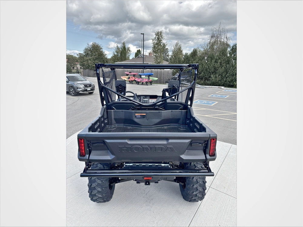 2025 Honda Pioneer 1000 - 3p Eps $2,000 Rebate Included alt