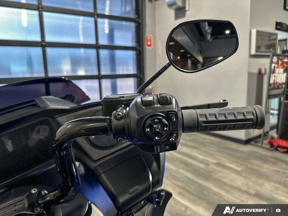 2026 Harley-davidson Road Glide alt