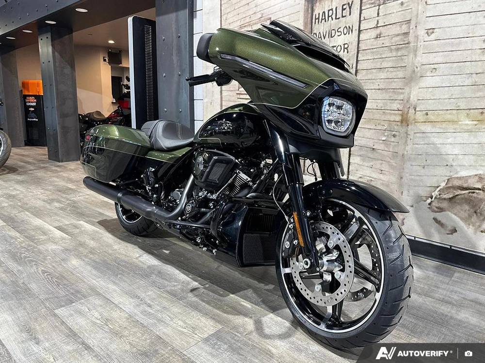 2026 Harley-davidson Street Glide alt