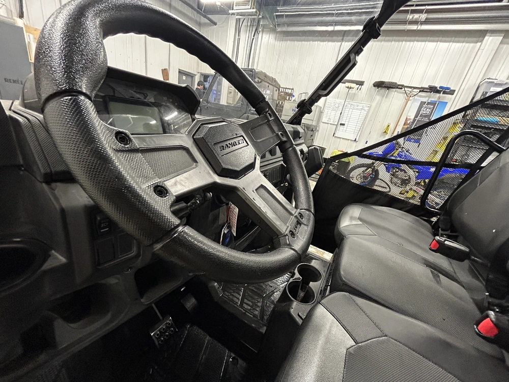 2026 Polaris Ranger Xp 1000 Premium Red alt