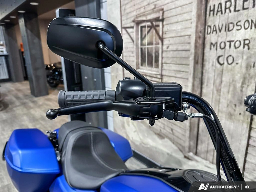 2026 Harley-davidson Road Glide alt