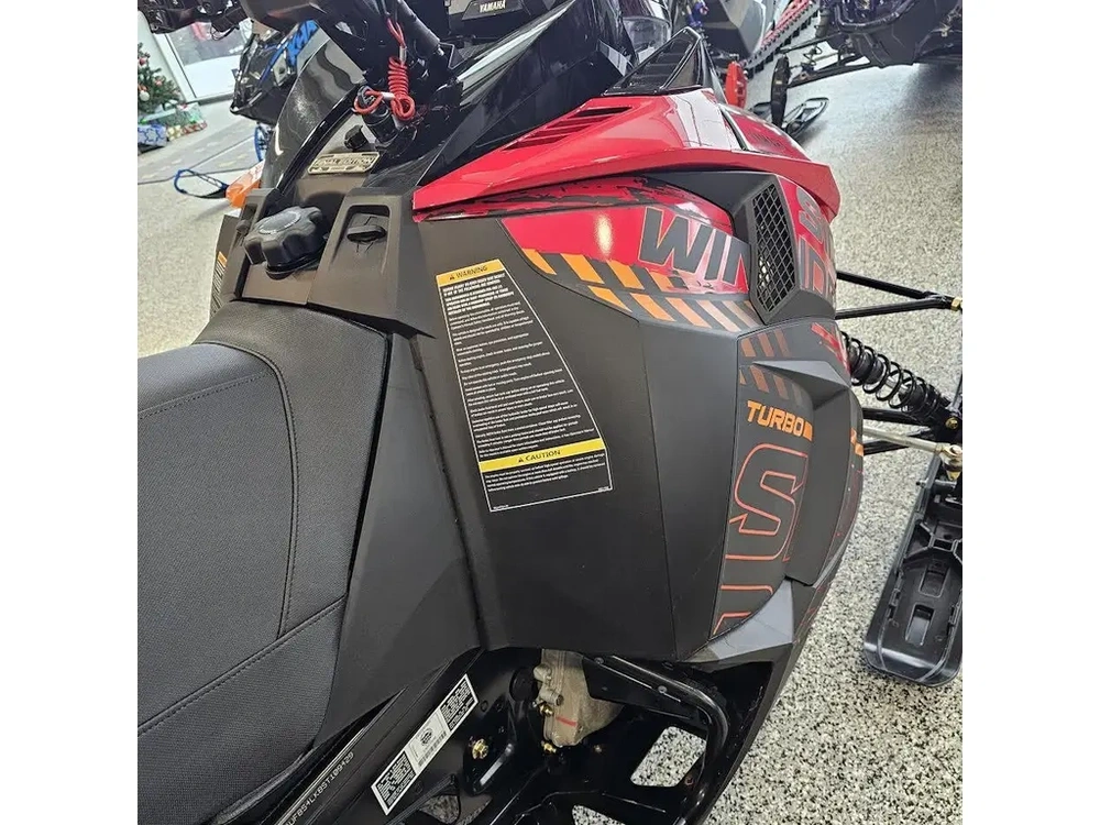 2025 Yamaha Sidewinder L-tx Se alt