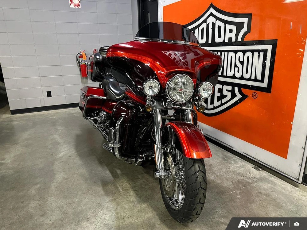 2009 Harley-davidson Cvo Ultra Classic alt