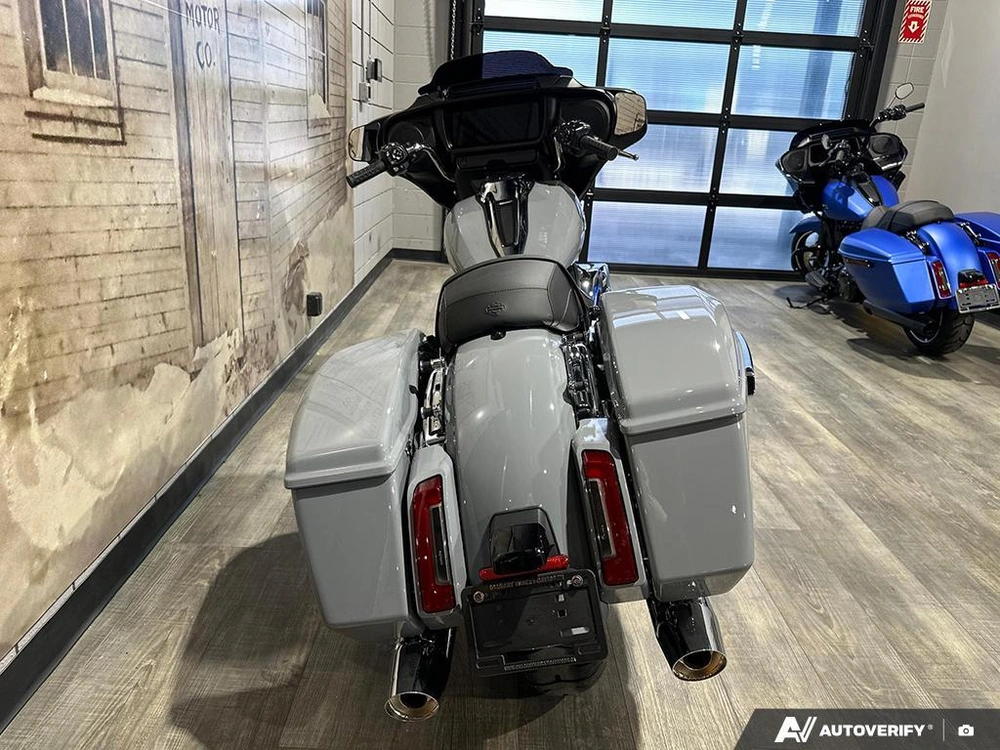 2026 Harley-davidson Street Glide alt