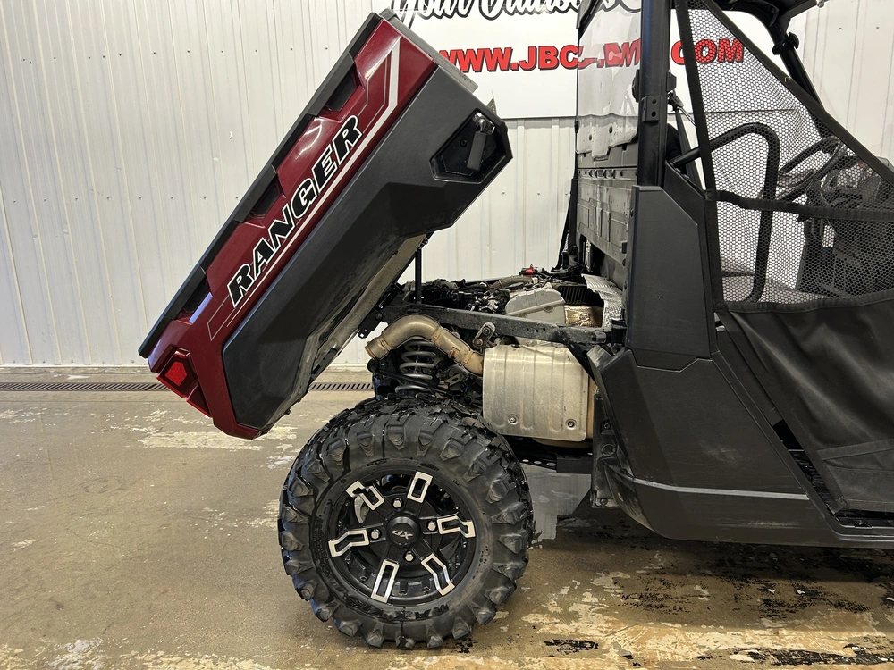 2026 Polaris Ranger Xp 1000 Premium Red alt