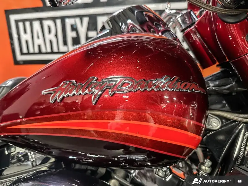 2009 Harley-Davidson CVO ULTRA CLASSIC thumbnail 22