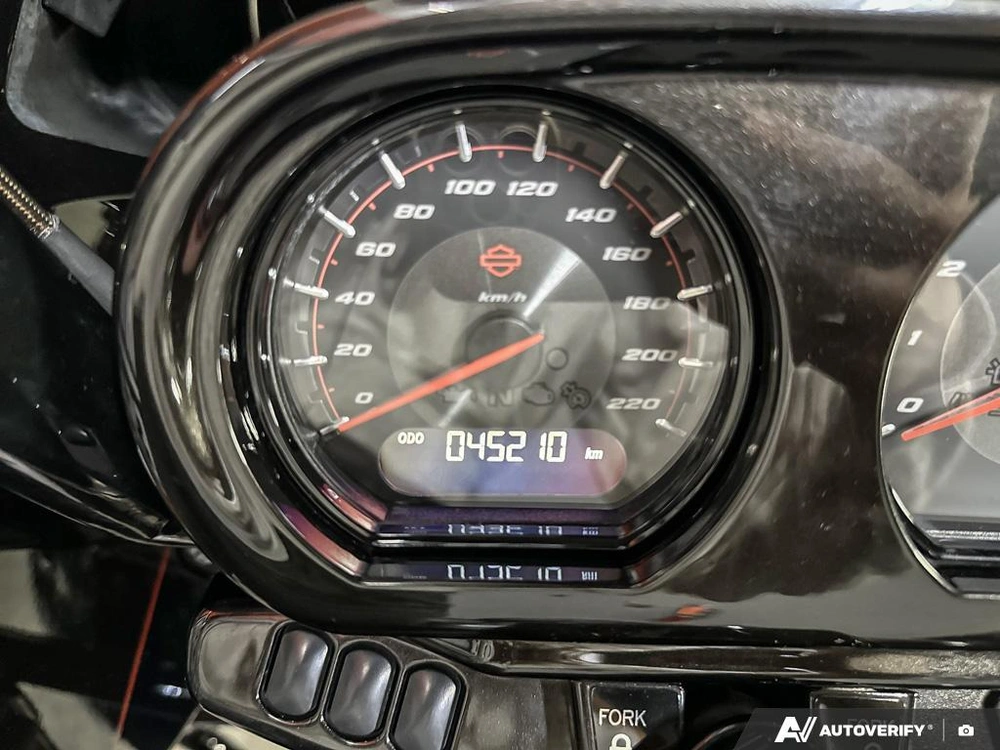 2018 Harley-davidson Cvo Road Glide alt