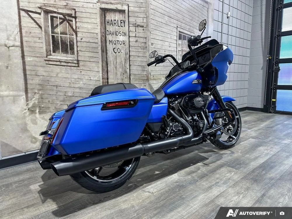 2026 Harley-davidson Road Glide alt