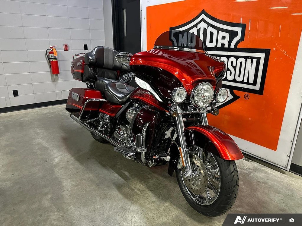 2009 Harley-davidson Cvo Ultra Classic alt