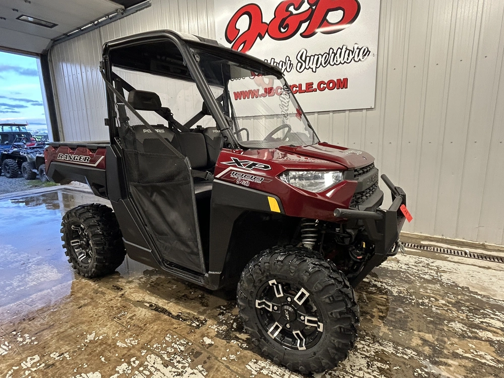2026 Polaris Ranger Xp 1000 Premium Red alt