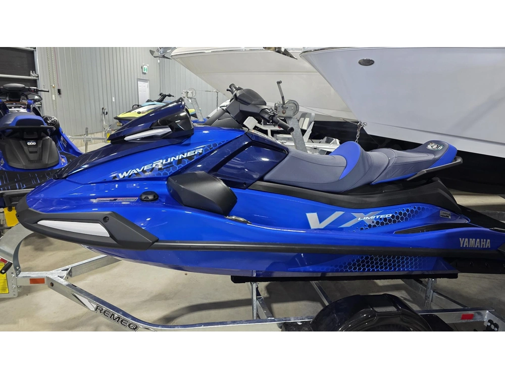 2026 Yamaha Vx Limited alt