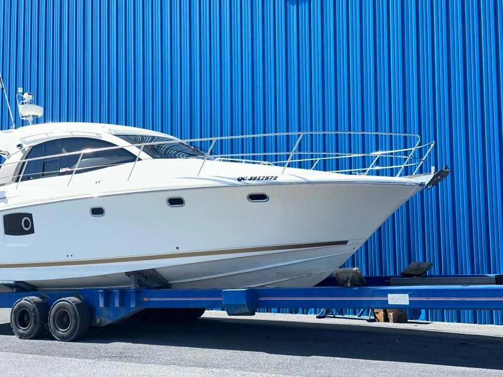 2013 Jeanneau Prestige 390s alt
