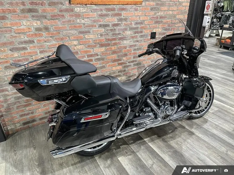 2026 Harley-Davidson Street Glide Limited thumbnail 21