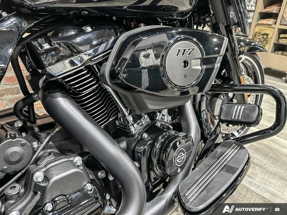 2026 Harley-davidson Street Glide alt