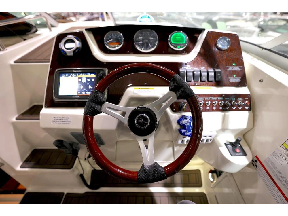 Sea Ray 280 Sundancer Bow Thruster 2012 alt