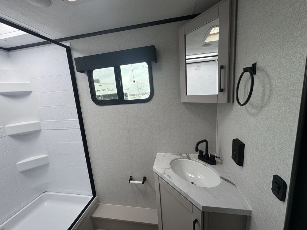 Jayco Jay Feather Air 16db 2026 alt