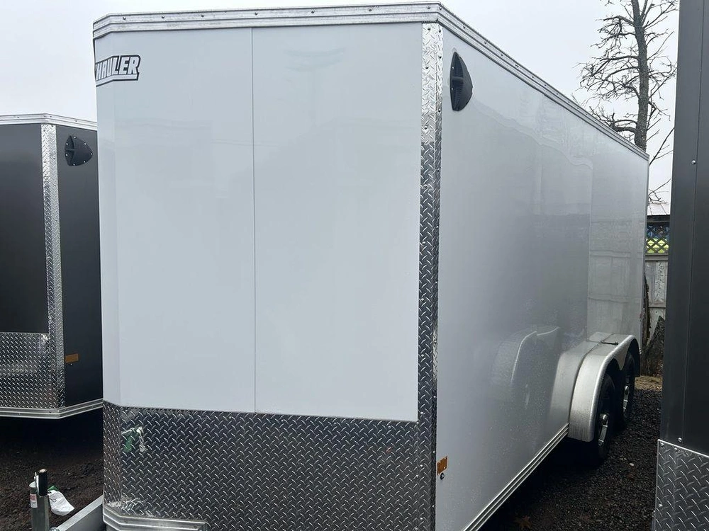 2025 Ez-hauler 7.5x16 Barn With Int Wall alt