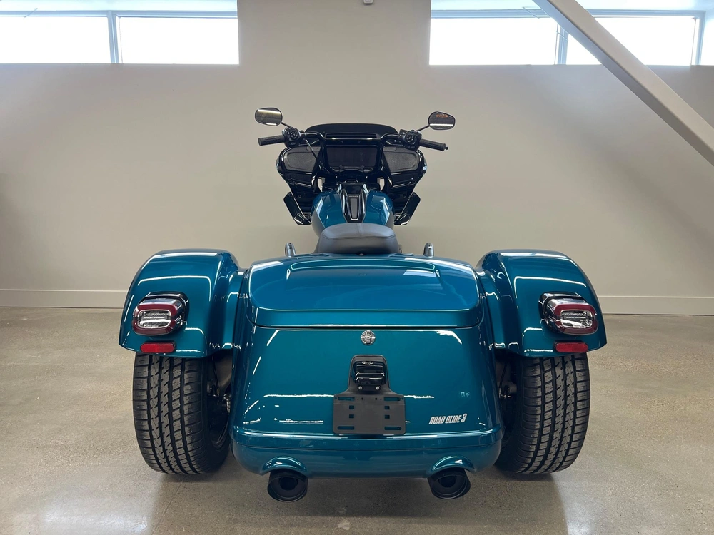 2026 Harley-davidson Fltrt - Road Glide™ 3 alt