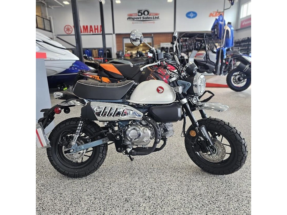 2025 Honda Monkey alt