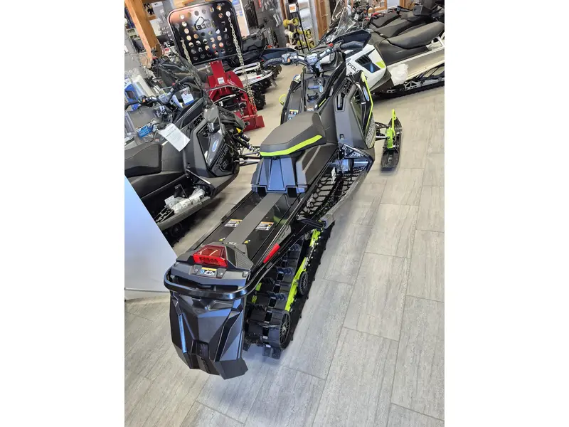 2026 Polaris 850 SWITCHBACK ASSAULT 146 S26TLR8RS