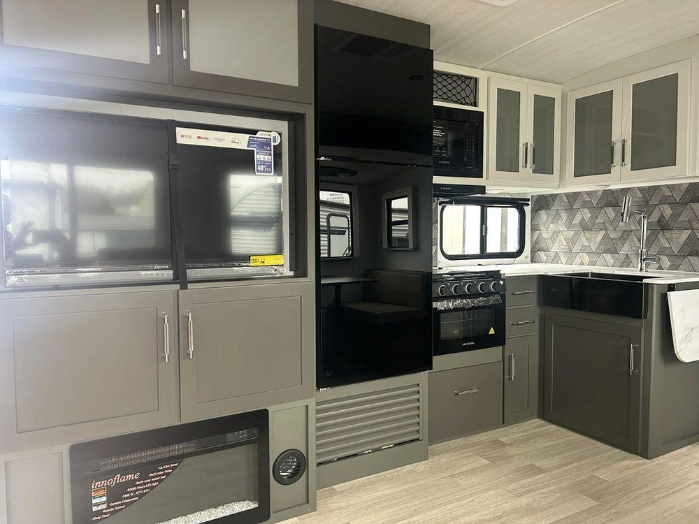 2025 Keystone Rv Bullet Crossfire 260rbs alt