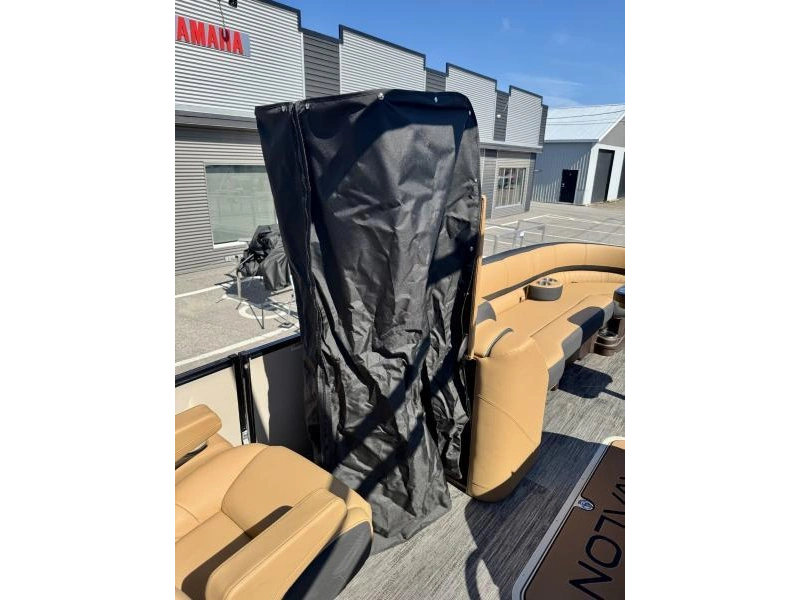 Avalon Catalina Versatile Rear Lounger 2527 2025 alt