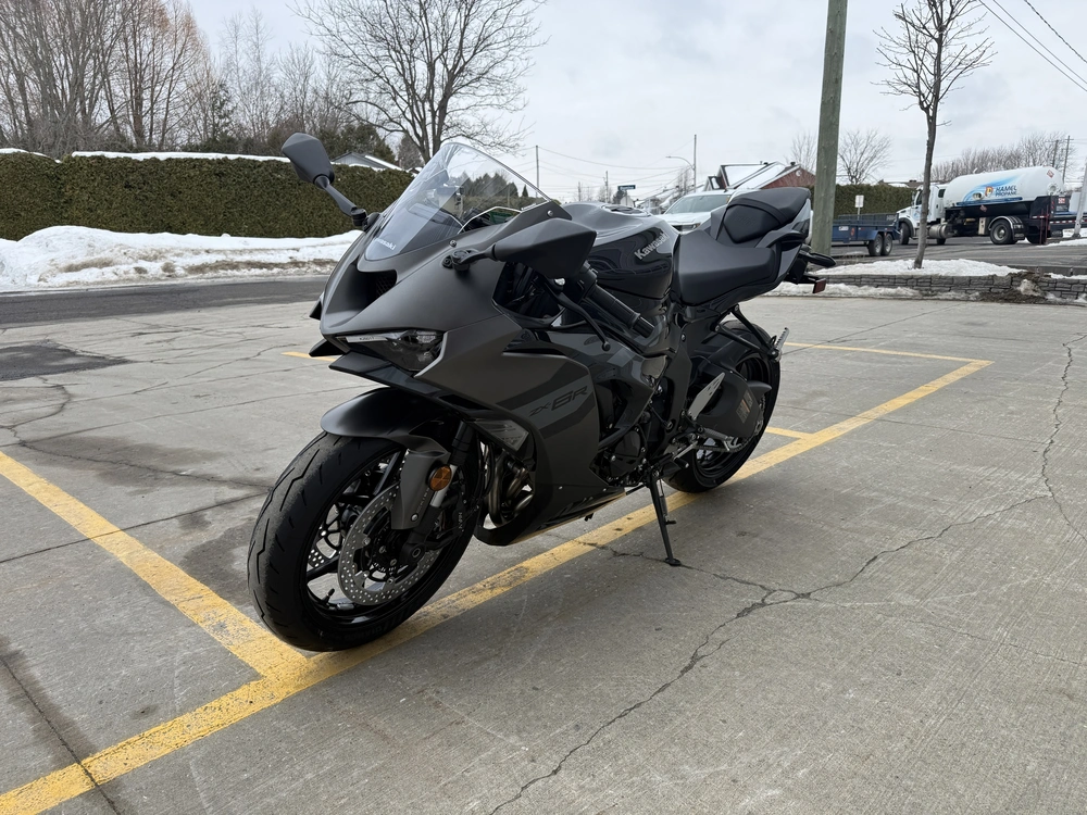 2026 Kawasaki Ninja Zx-6r alt
