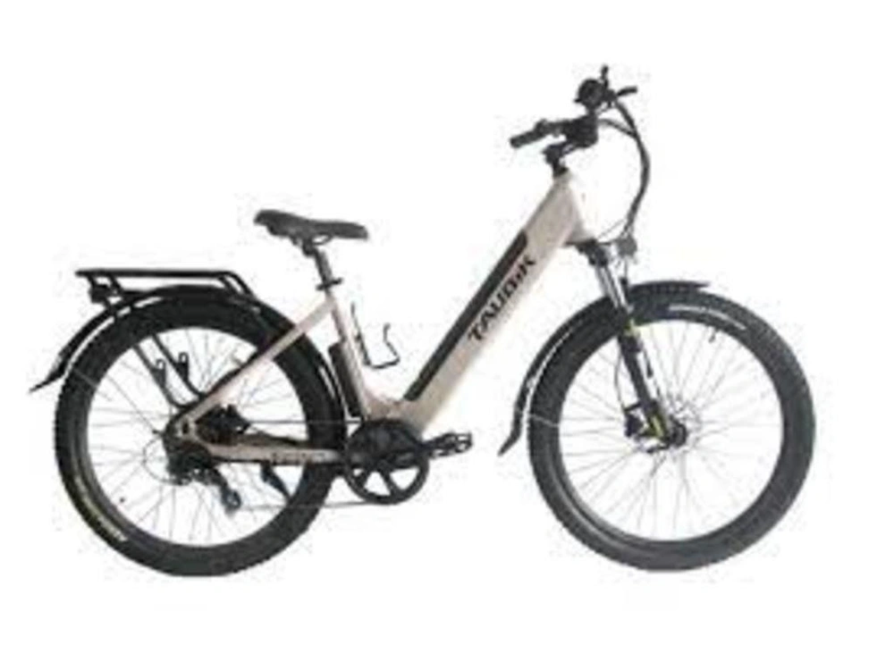 2023 Taubik Blackburn alt