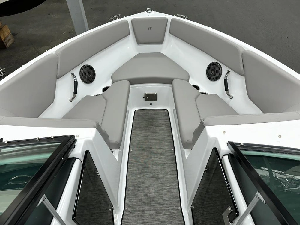 Four Winns H1 Mercruiser 4.5l / Alpha 2023 alt