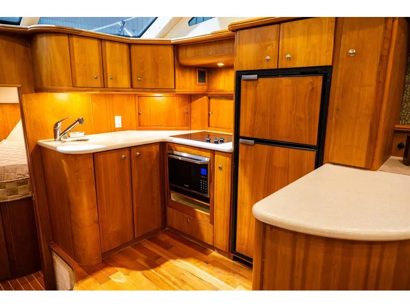 2003 Silverton Marine 390 MOTOR YACHT thumbnail 30