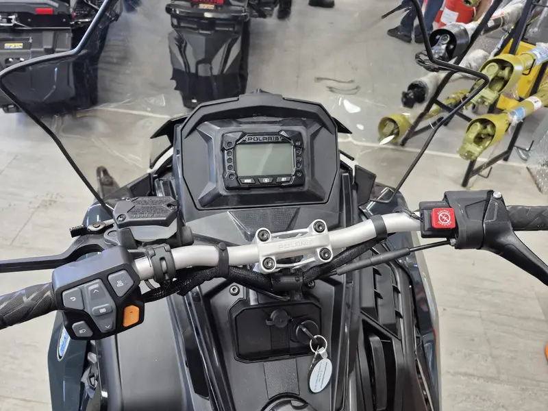 2026 Polaris 650 VOYAGEUR SP 155 S26TFF6RSL thumbnail 4