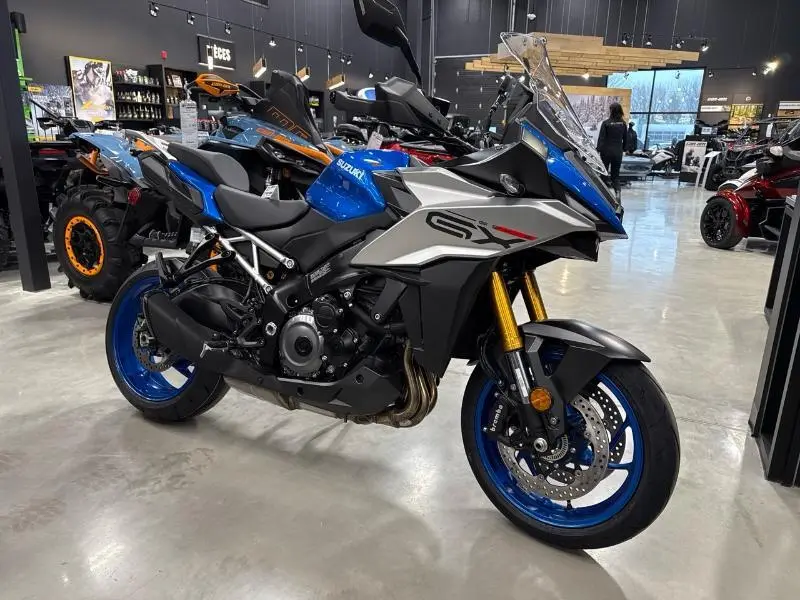 Suzuki Gsx-s1000gx 2025 alt