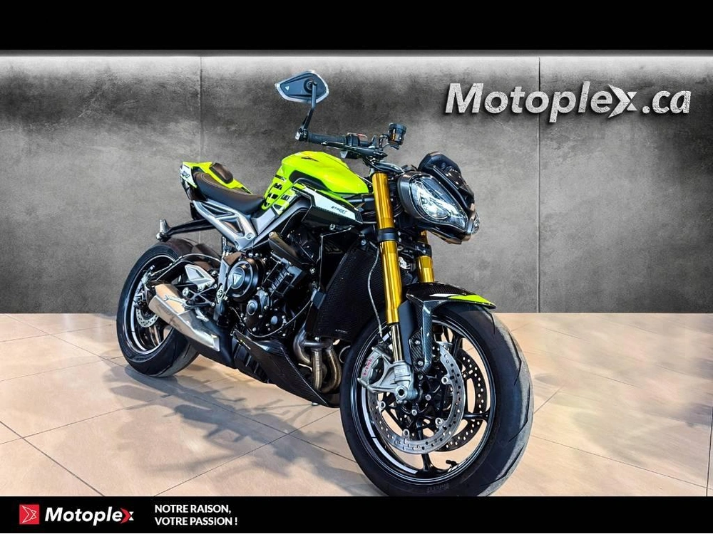 Triumph Street Triple 765 Rs Moto2 2024 alt