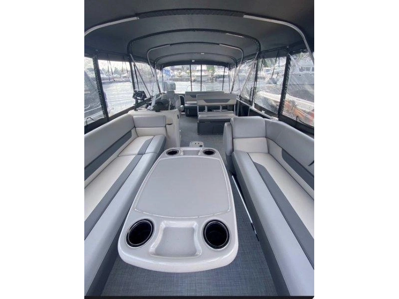 Princecraft Vectra 25 Rl Merc 200 2022 alt